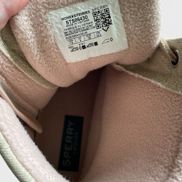 Sperry Women's Blush and Beige Winter Boots NWOT - Picture 5 of 5